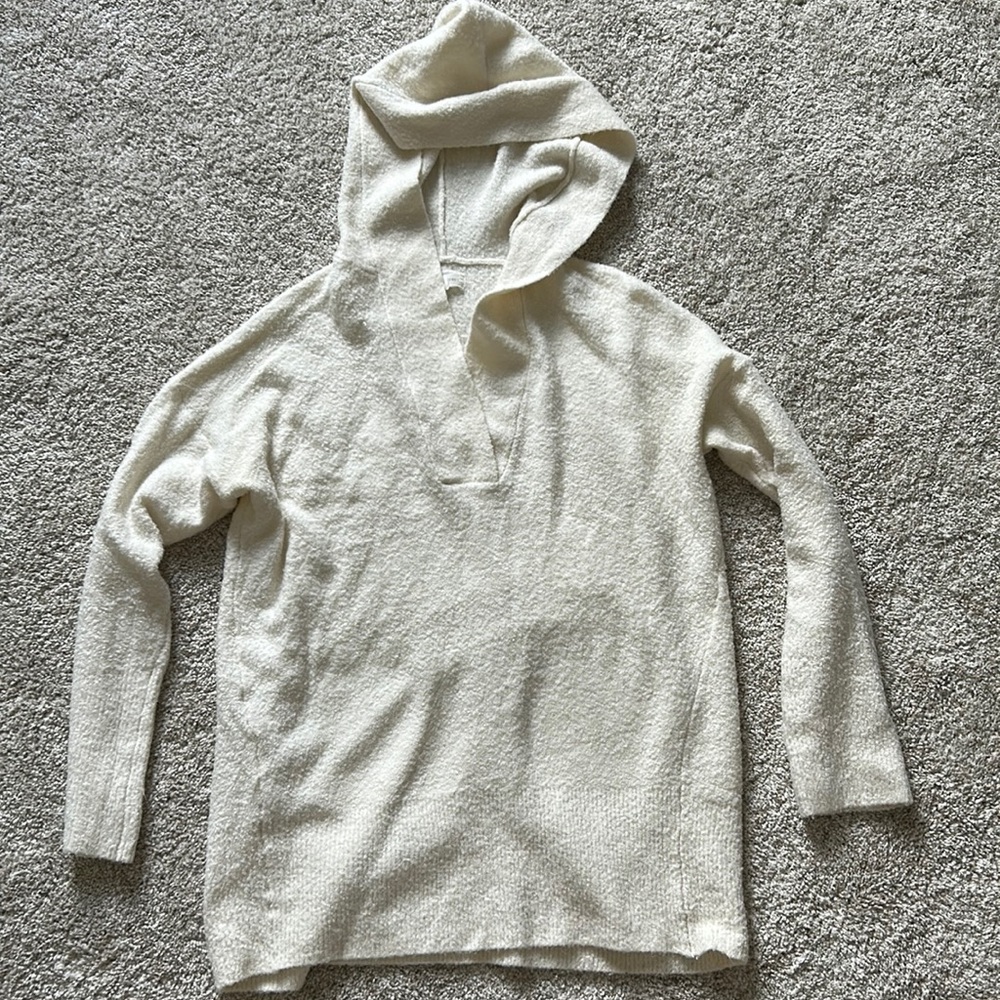 Fuzzy v-neck cream sweater